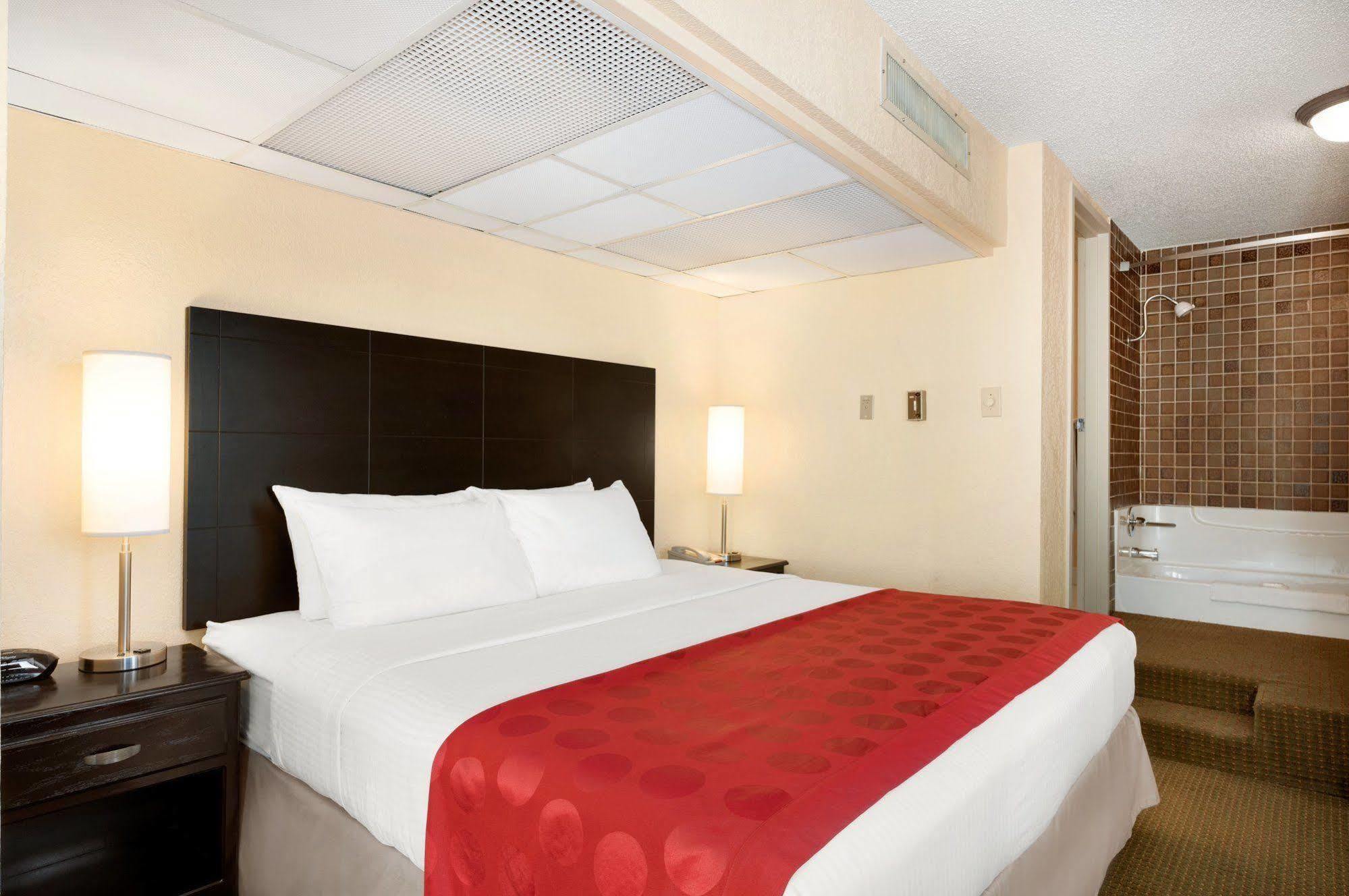 Red Lion Hotel Gillette Buitenkant foto